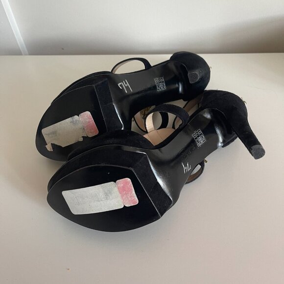 New Gold/Black Heel platform sandals - Picture 4 of 7